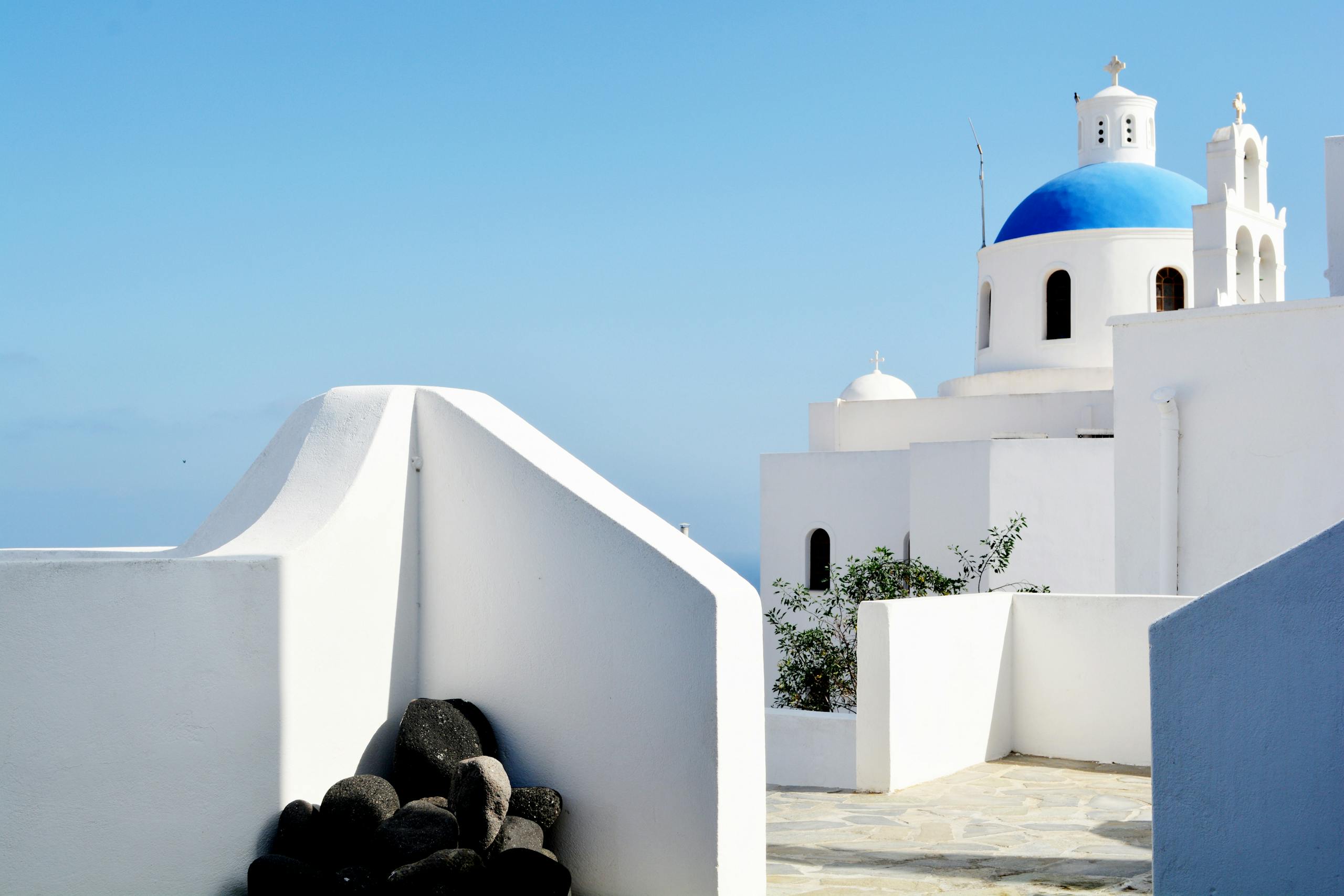 White Dome Under Blue Sky